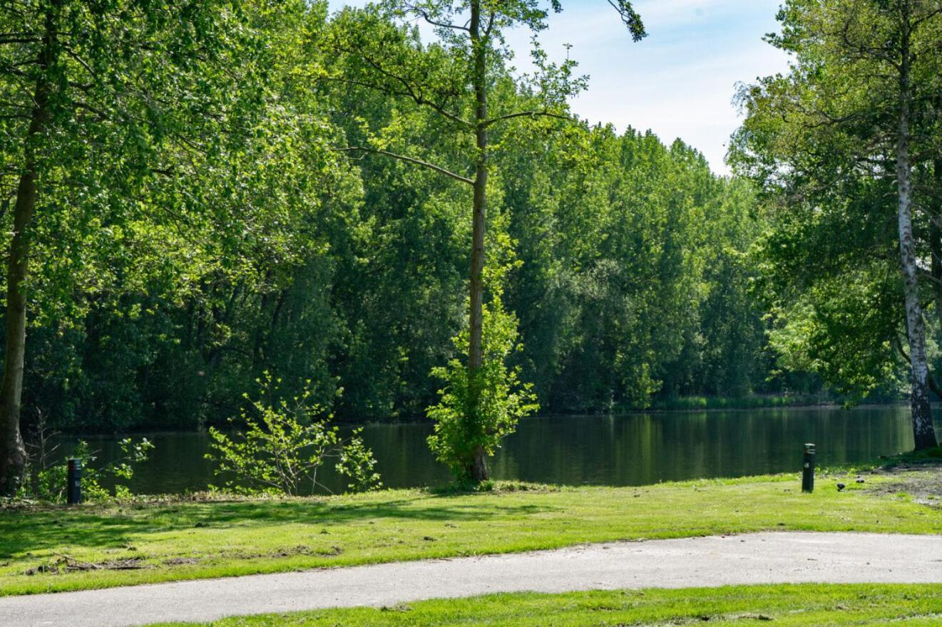 Hôtel Europarcs Het Amsterdamse Bos à Amstelveen Extérieur photo